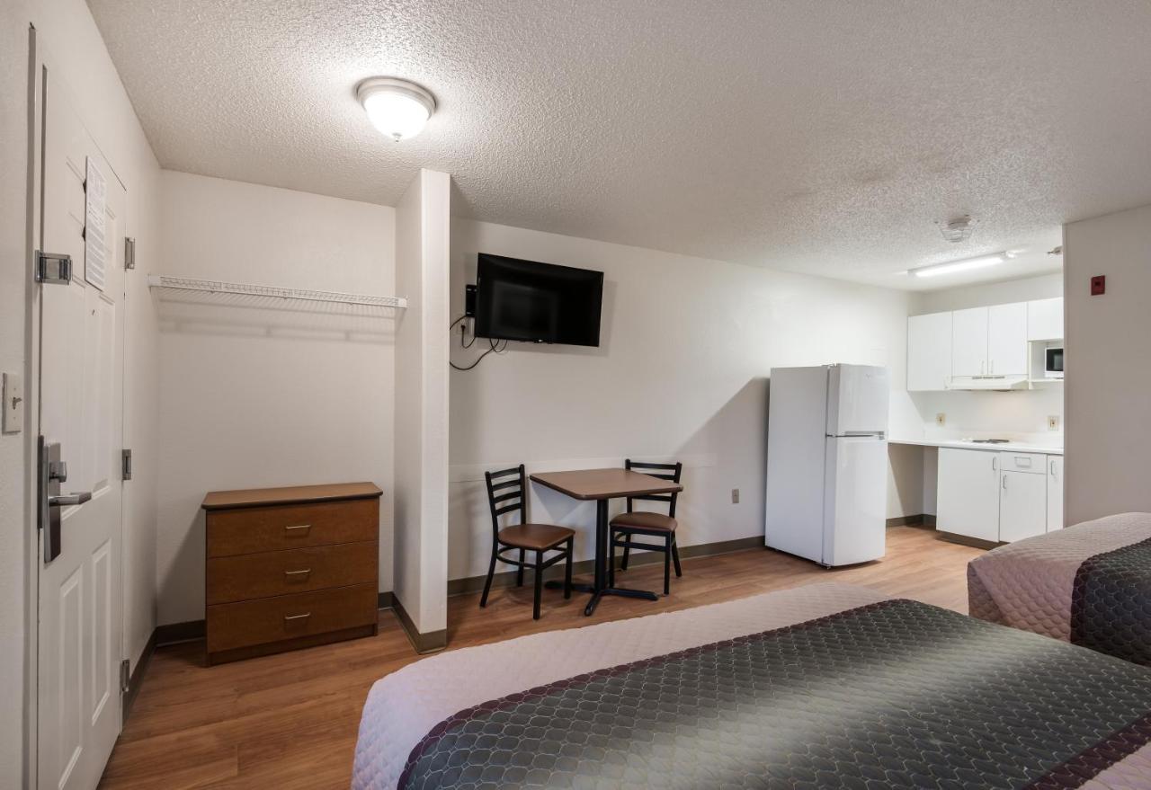 Birch Hill Suites Kansas City - Independence Εξωτερικό φωτογραφία