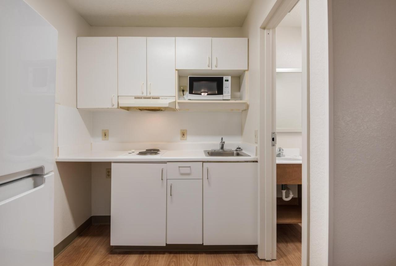 Birch Hill Suites Kansas City - Independence Εξωτερικό φωτογραφία