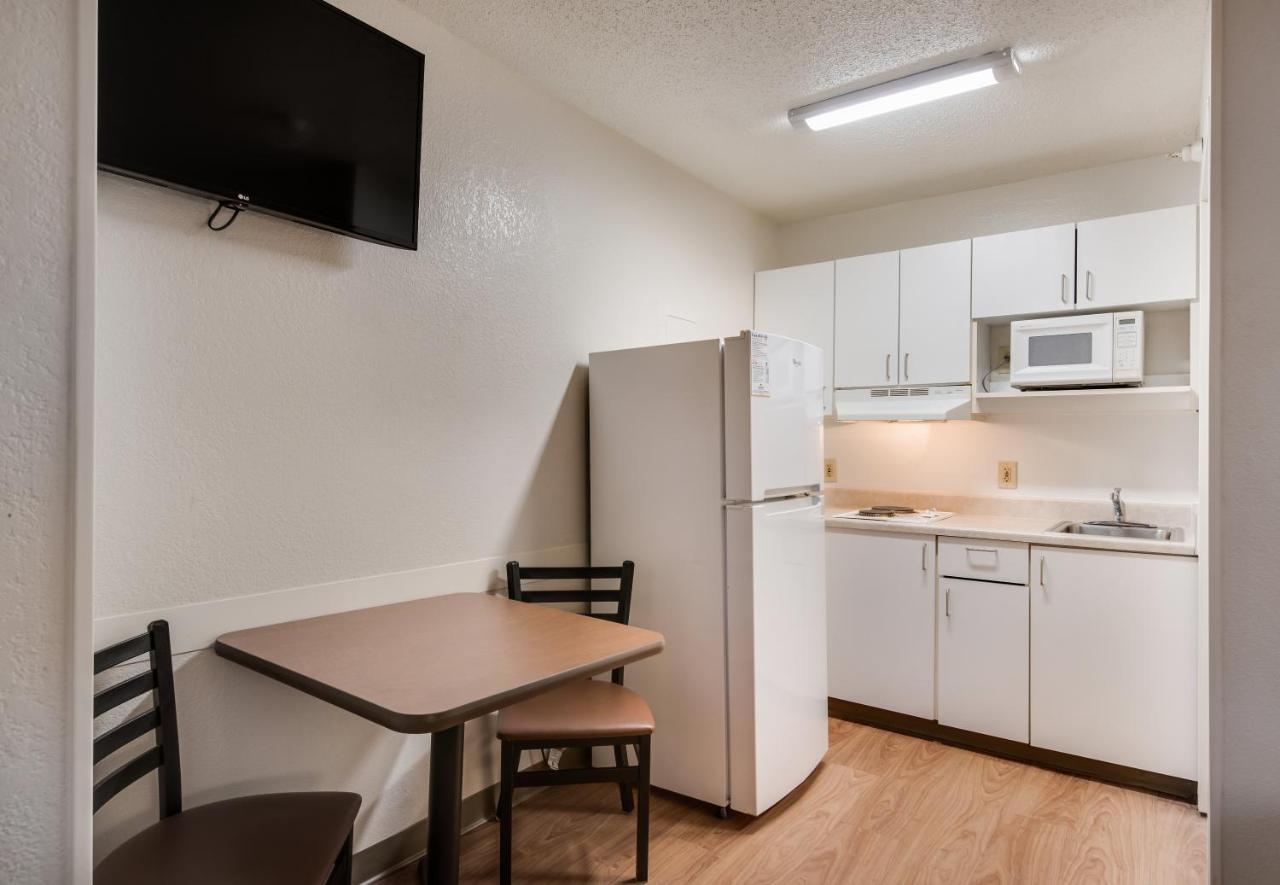 Birch Hill Suites Kansas City - Independence Εξωτερικό φωτογραφία
