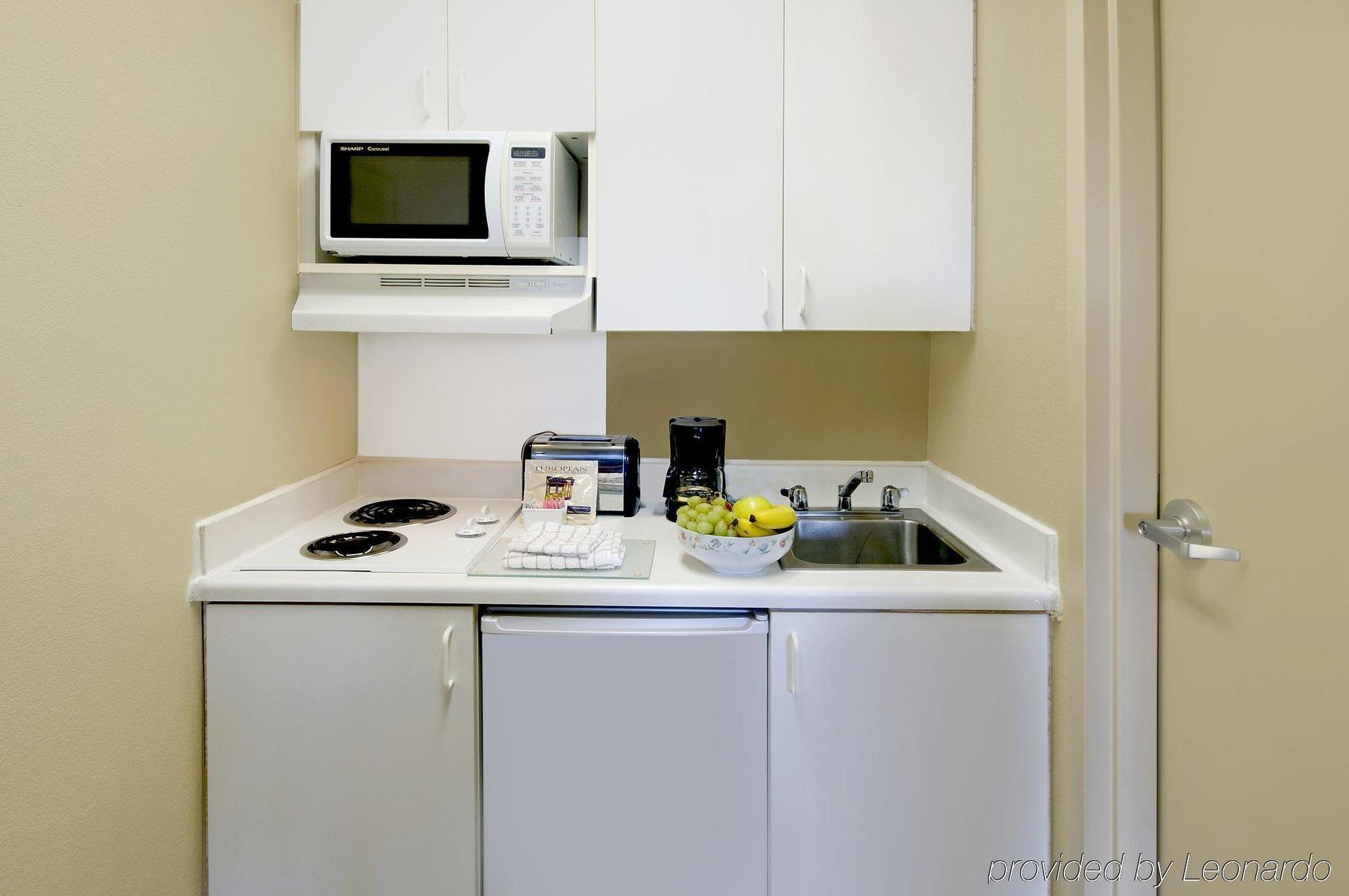 Birch Hill Suites Kansas City - Independence Εξωτερικό φωτογραφία