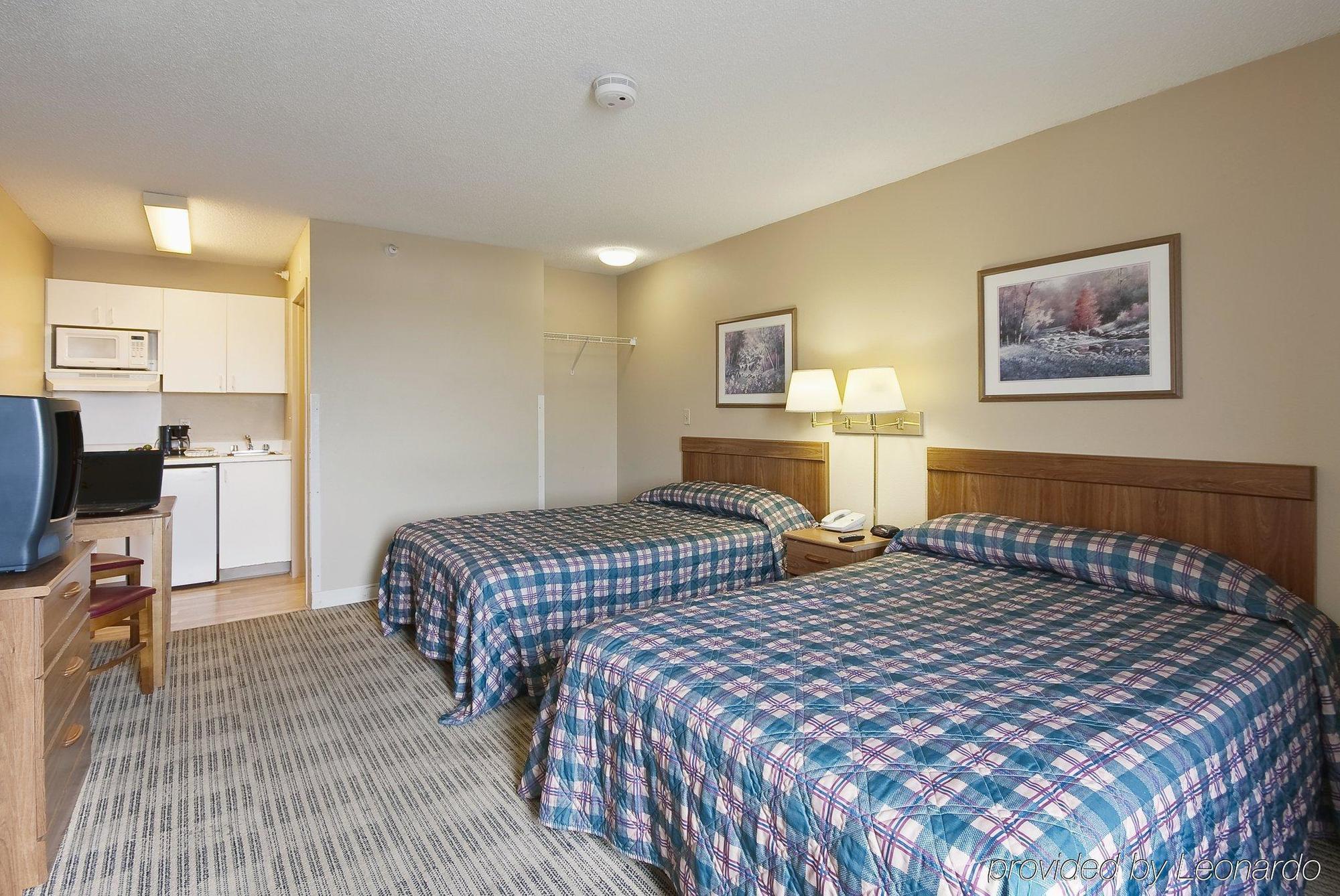 Birch Hill Suites Kansas City - Independence Εξωτερικό φωτογραφία
