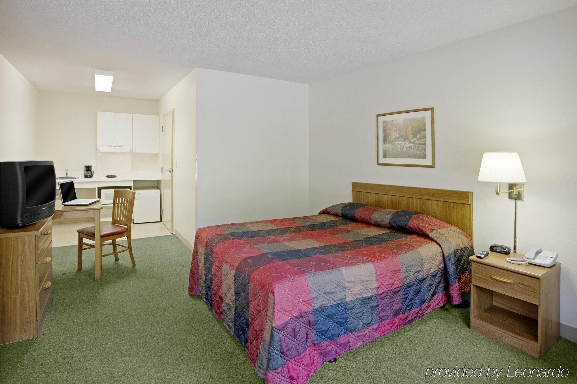 Birch Hill Suites Kansas City - Independence Εξωτερικό φωτογραφία