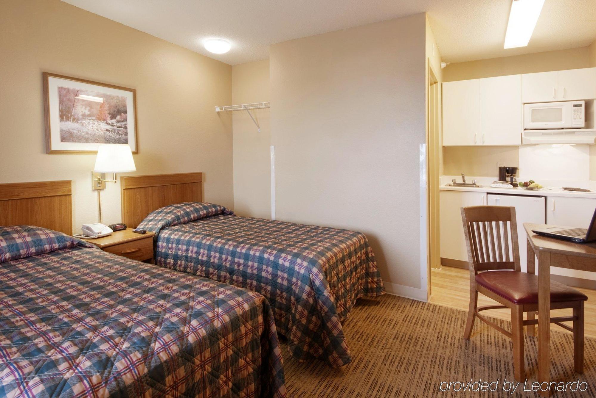 Birch Hill Suites Kansas City - Independence Εξωτερικό φωτογραφία